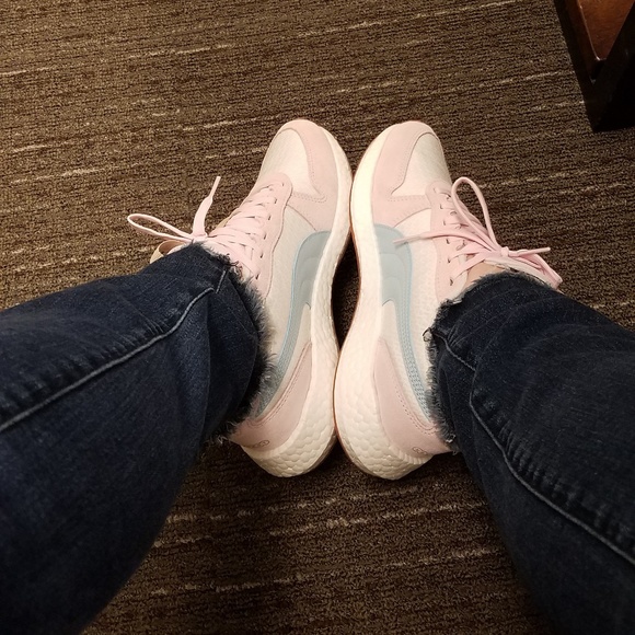 Meet the Posher - Picture 4 of 4